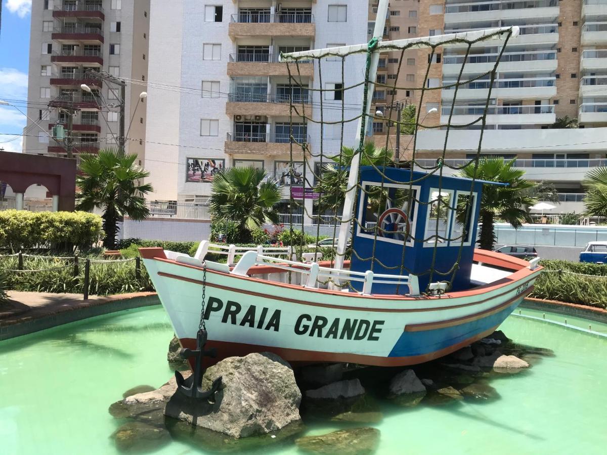 Na Grande Tupi Apartment Praia Grande (Santos)